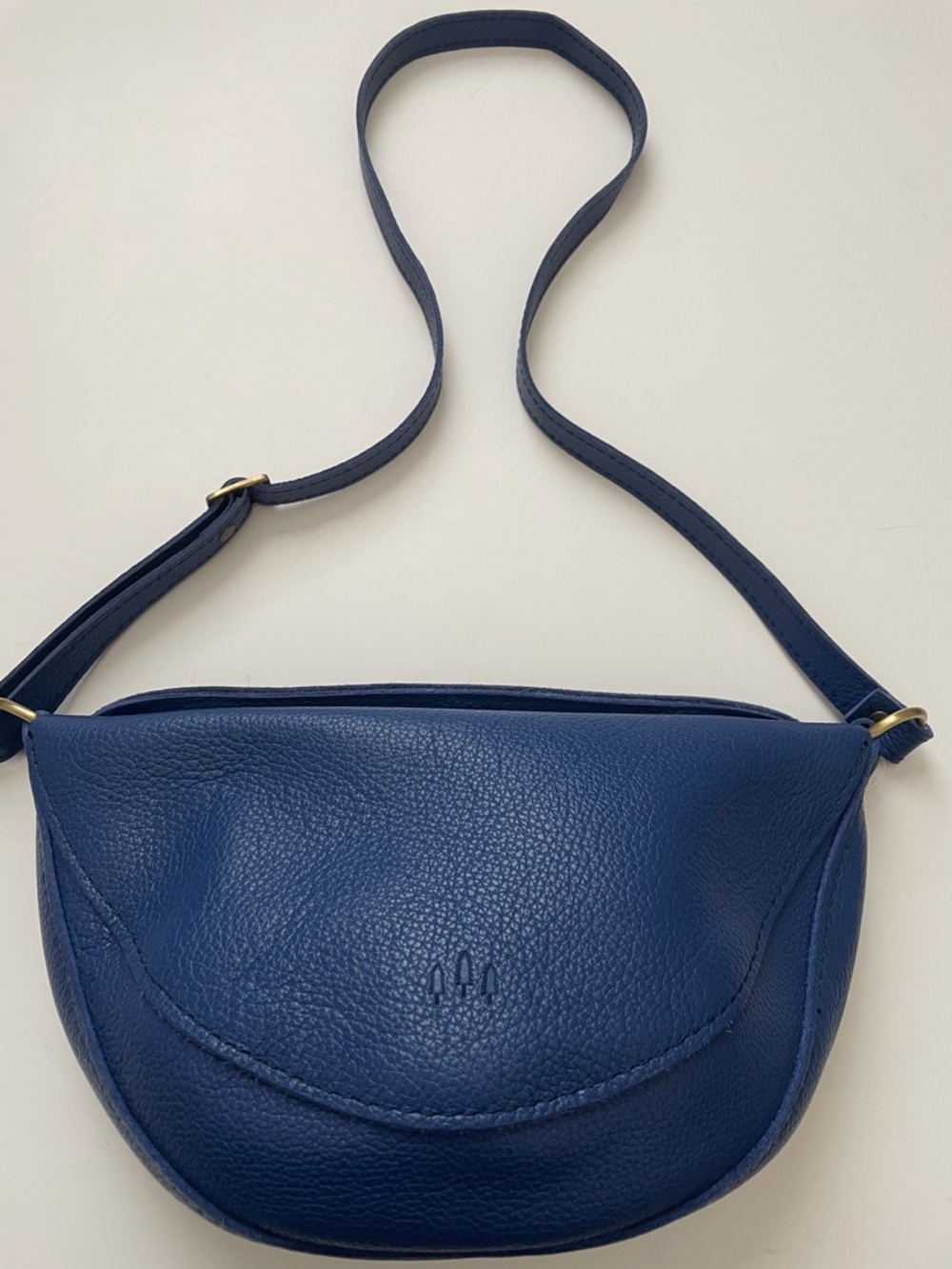 Portland Leather Crescent Shoulder Bag Periwinkle Blue Leather Magnetic Closure